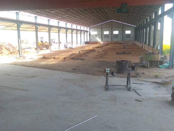 駐馬店鑫遠(yuǎn)鑄造噸中頻爐運行